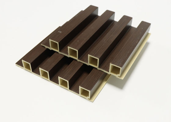 Painel de parede acanelado interior composto plástico de madeira do painel de parede WPC de WPC