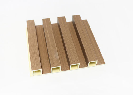 Painel de parede interior do PVC WPC da flauta interna de madeira da grão para a decoração