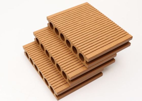 Plataforma composta projetada extrusão WPC do deslizamento WPC do assoalho do Co anti exterior