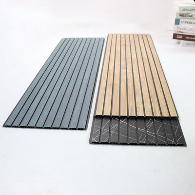 Painel de teto de PVC decorativo para parede PVC comercial para revestimento de parede interior Painel de parede durável Material de parede limpo fácil