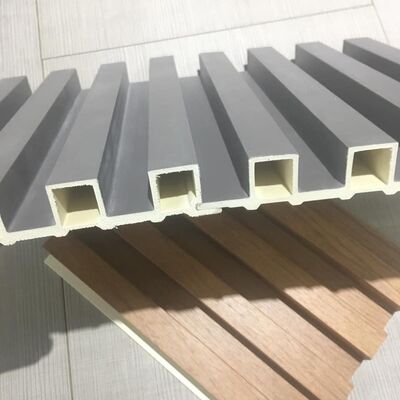 Solução de revestimento de parede interior wpc para interiores domésticos com vida útil de 20 a 30 anos e baixa manutenção