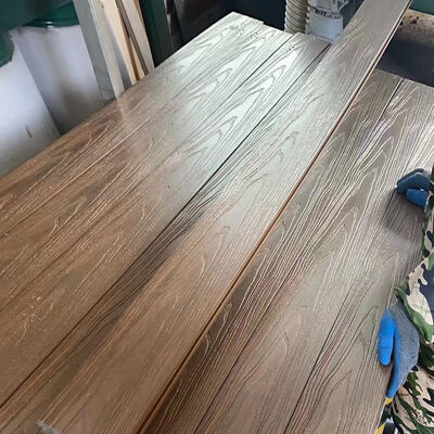 Piso de WPC resistente a intempéries co-extrudado sistema de piso composto impermeável