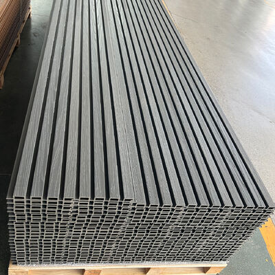 Painel de parede de WPC exterior de alta qualidade Composto de plástico de madeira impermeável para decoração de edifícios