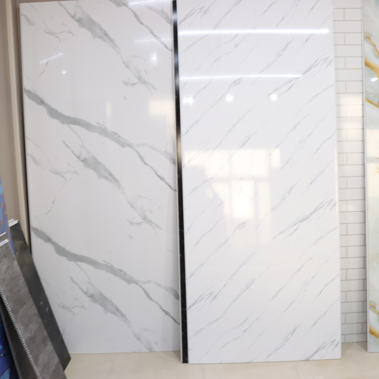 Painéis de chuveiro de PVC de segurança texturizados antiderrapante para design de banheiros familiares