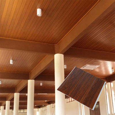 Revestimento plástico decorativo à prova de fogo da parede do painel de teto da parede do Pvc para o banheiro da casa