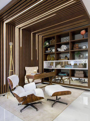 As grões de madeira de madeira laminaram o painel de parede interior de WPC para a decoração interna