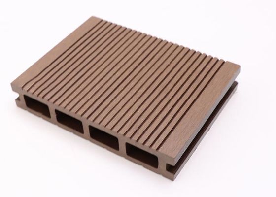 Painel impermeável da parede WPC do PVC do jardim para a anti decoração exterior Eco do deslizamento amigável