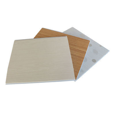 Painel de teto imprimindo interno lustroso alto do PVC da madeira 250x8mm para sul - americano