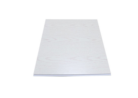 Espessura projeto interior do tijolo dos painéis de parede do PVC da laminação de 4.5mm - de 15mm