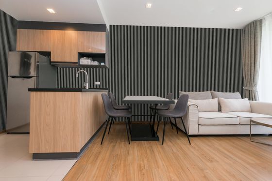 21*600*2400mm painel de placa acústica canelada à prova de som para decoração de interiores