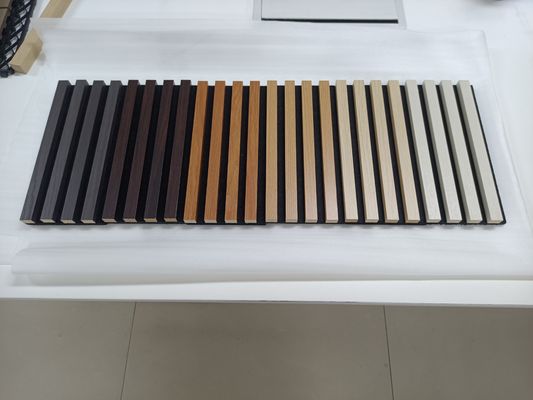Painel de placa acústica de borda quadrada à prova de fogo Painel de ardósia de madeira para decoração residencial