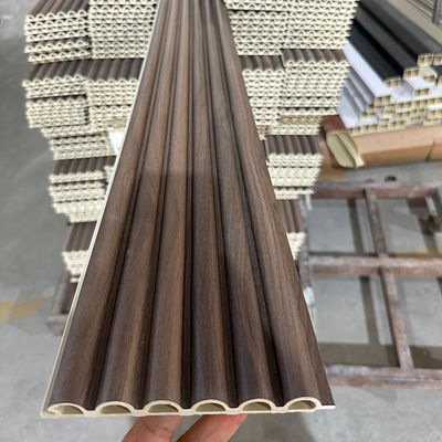 Painel de parede Wpc de madeira laminada para decoração de interiores