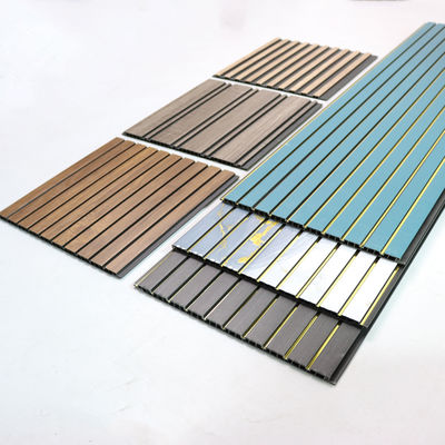 Painel de parede de PVC de grãos de madeira Painel de parede decorativo Material ecológico para quarto sala de estar TV Parede de fundo